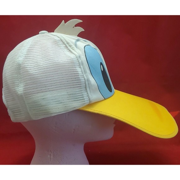 Disney Accessories - Vintage Donald Duck Disney Character Fashions Adults Snapback Hat Made in USA